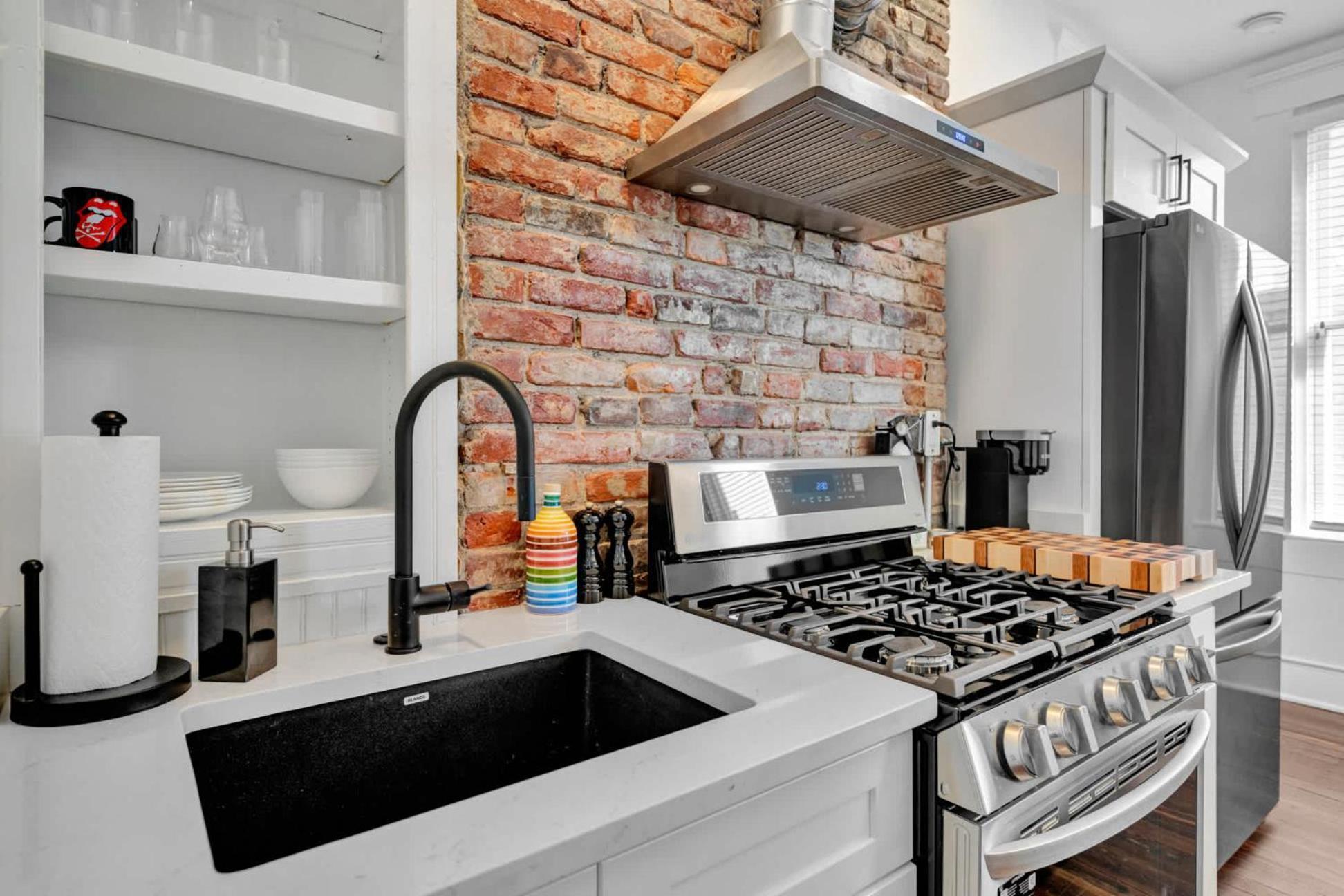 Apartment Charming Steps From Spots *