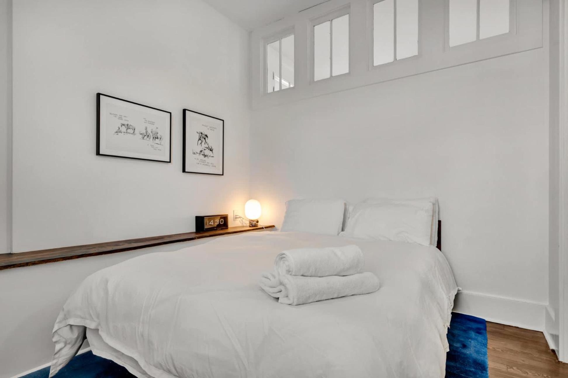 Charming Steps From Spots Apartment Louisville