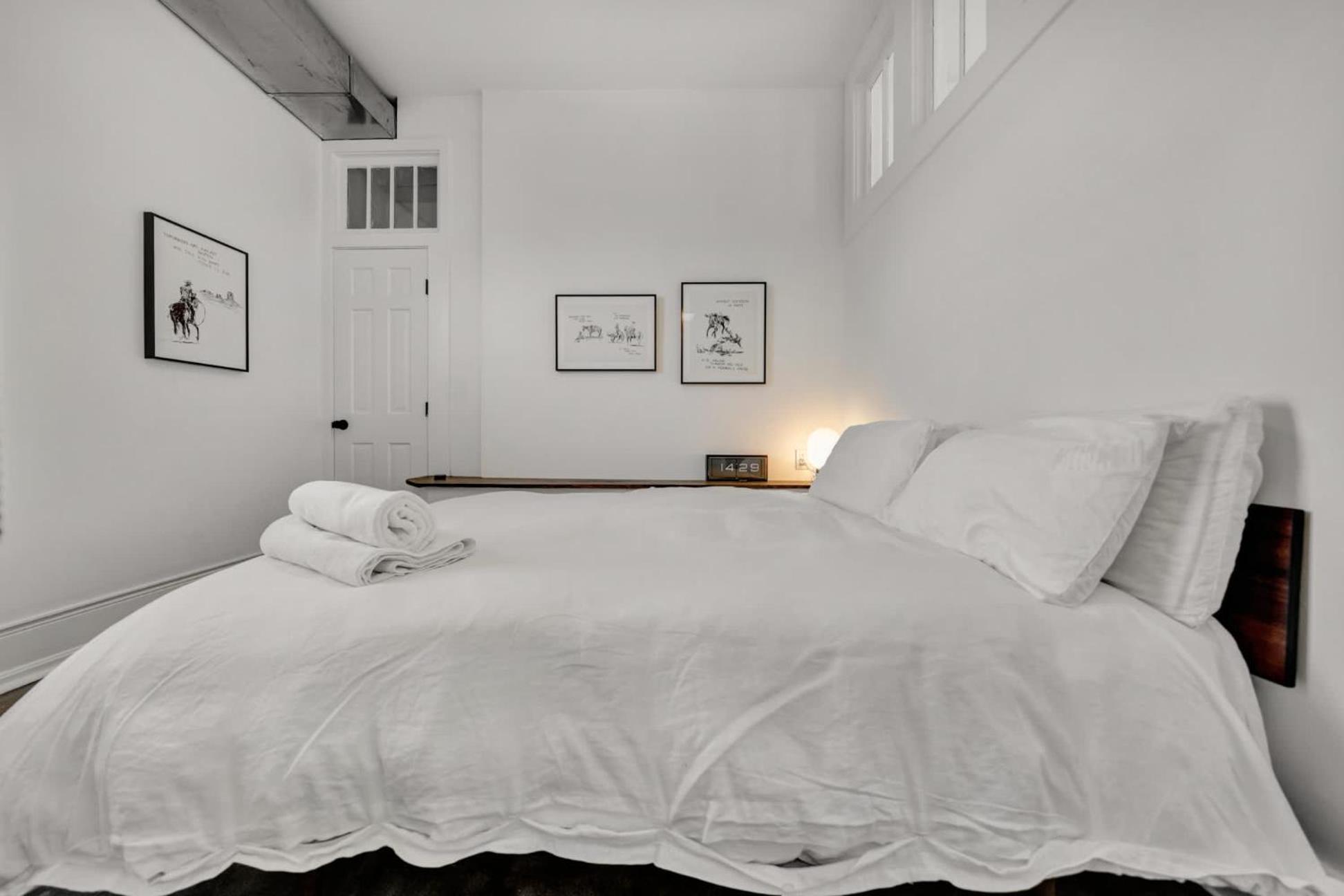 Charming Steps From Spots * Louisville